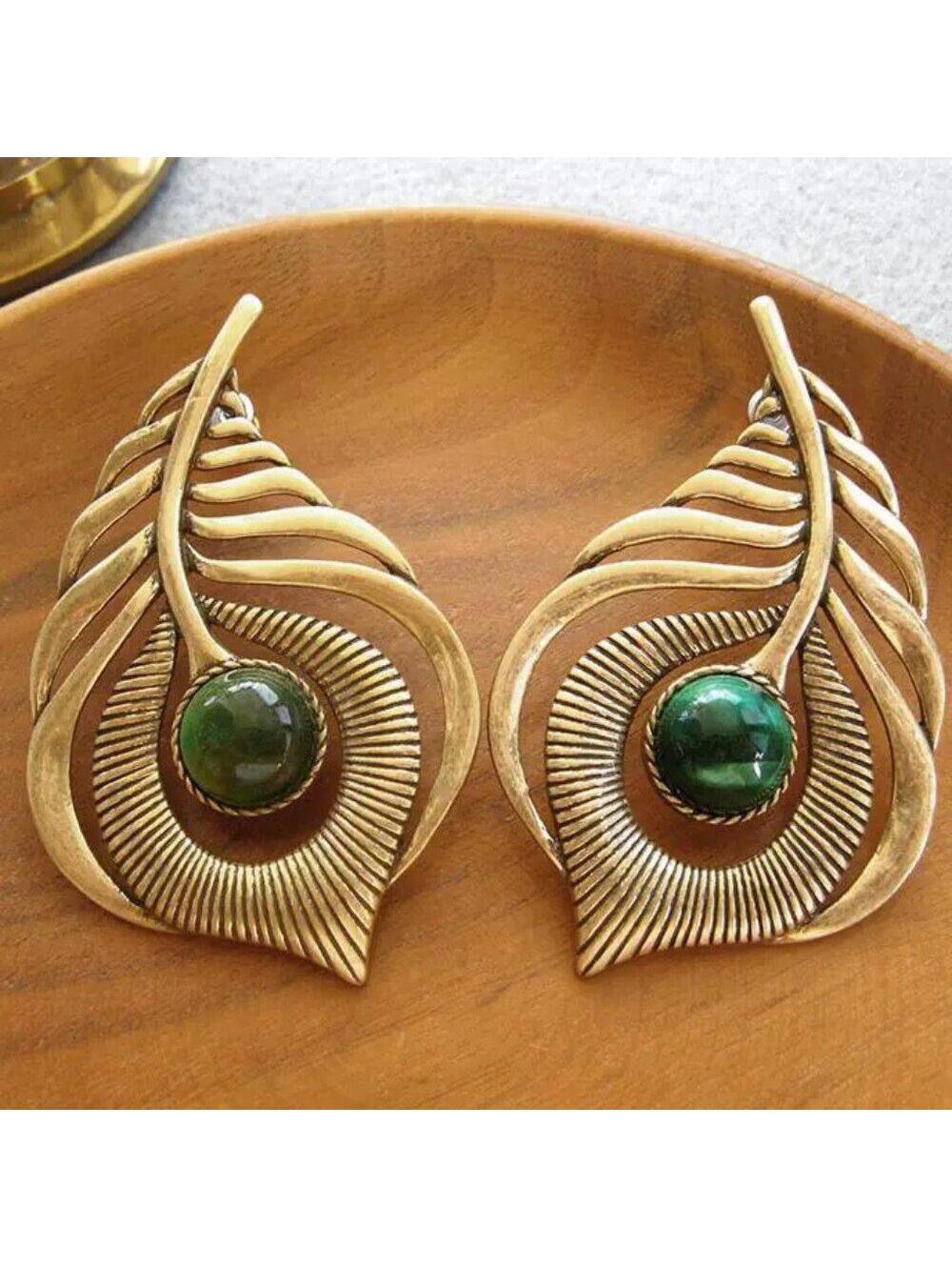 & Other Stories Cutout Feather Stud Earrings